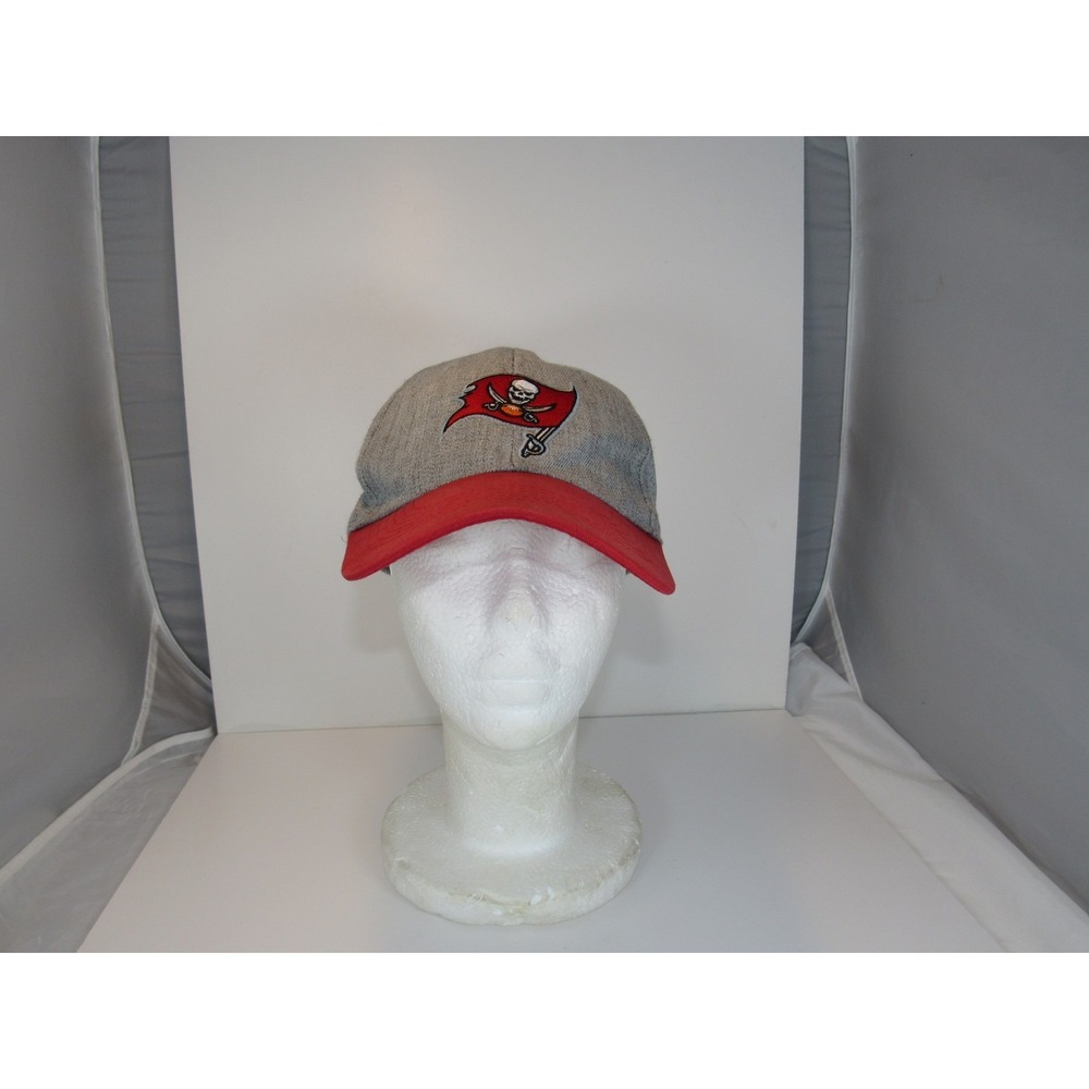 Tampa Bay‎ Buccaneers Hat Season Pass Member Men's Adjustable Gray Red